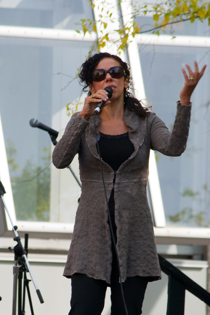 Luciana Souza