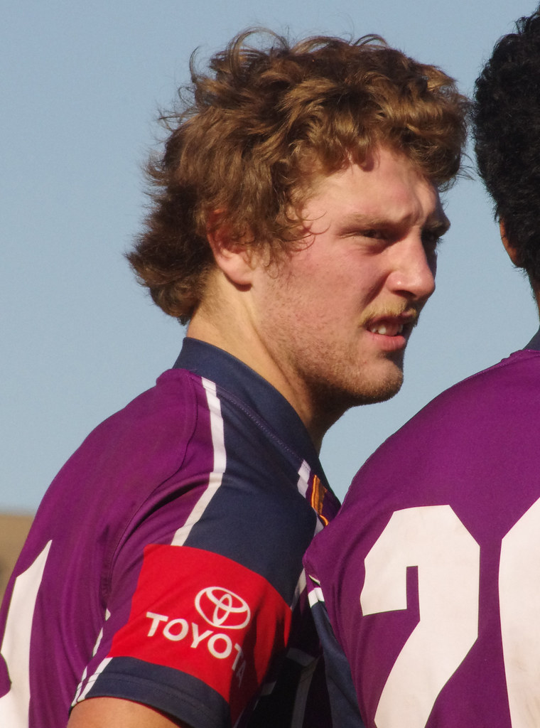 Karl Davies