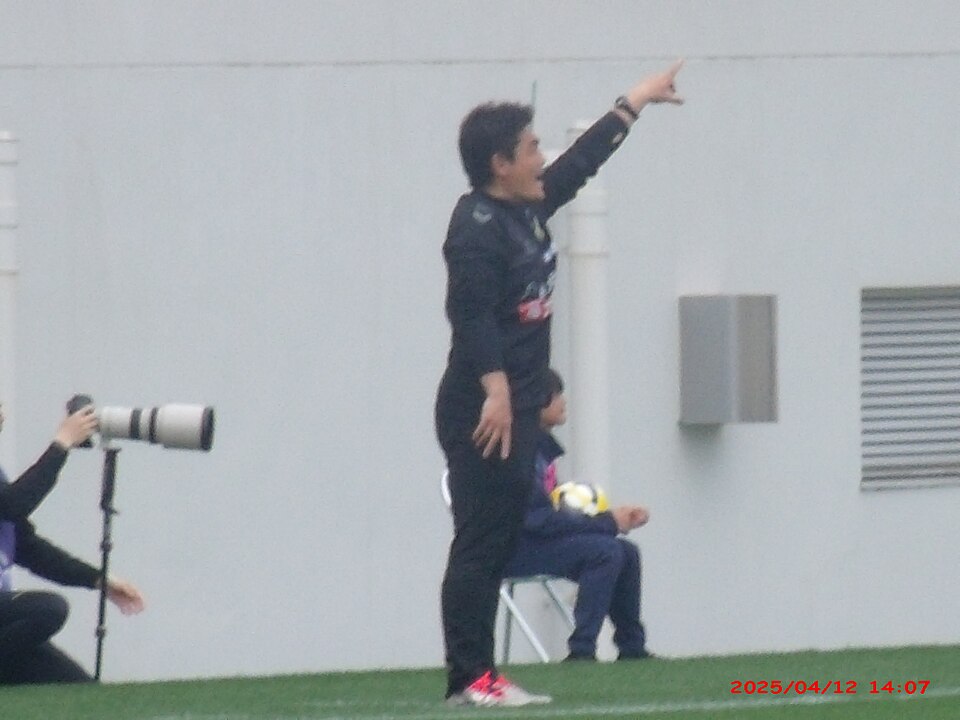 Nobuhiro Ishizaki