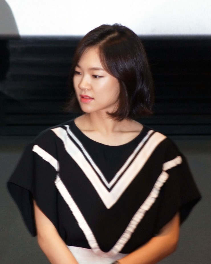 Han Ye-ri