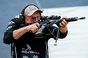 Jerry Miculek