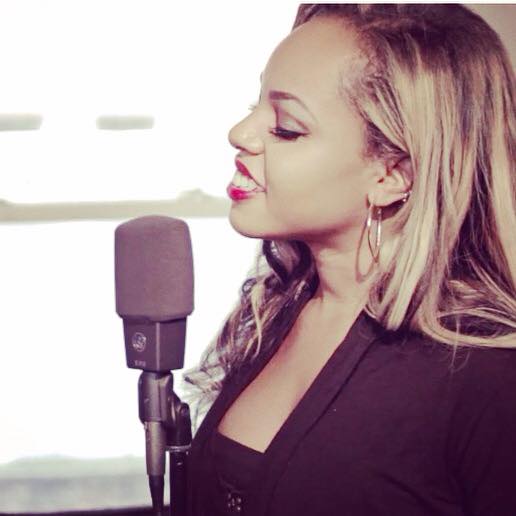 Lauren Henderson (singer)