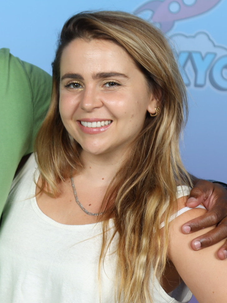 Mae Whitman