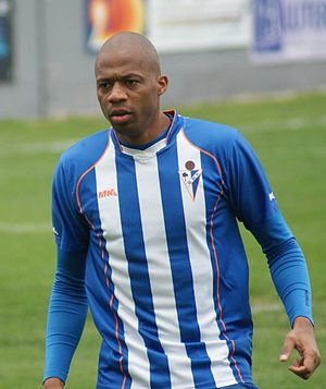 Nuno Gomes (footballer, born 1980)