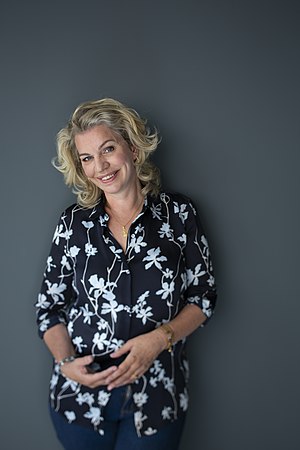 Annejet van der Zijl