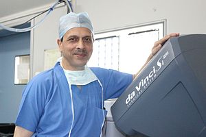 Arvind Kumar (surgeon)
