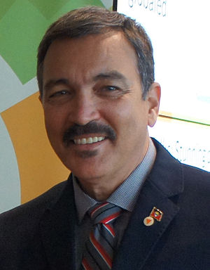 Charles Fernandez