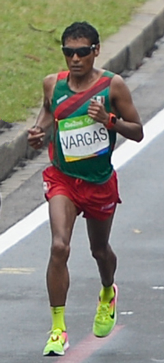 Daniel Vargas (runner)