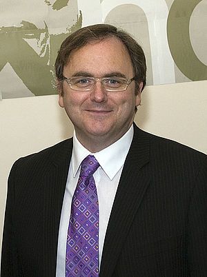 David Cairns (politician)