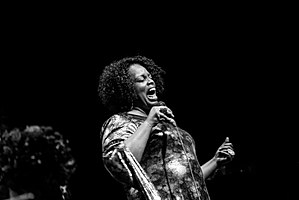 Dianne Reeves