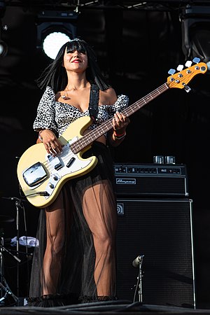 Laura Lee (bassist)