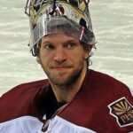 Mike Smith (ice hockey, born 1982)