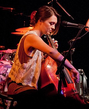 Neyla Pekarek