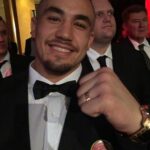 Robert Whittaker (fighter)