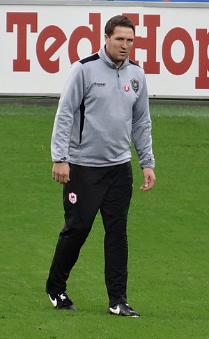 Scott Young (Welsh footballer)