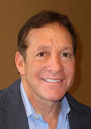 Steve Guttenberg