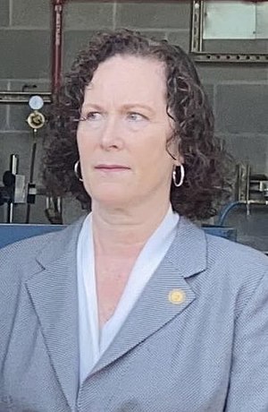 Val Hoyle
