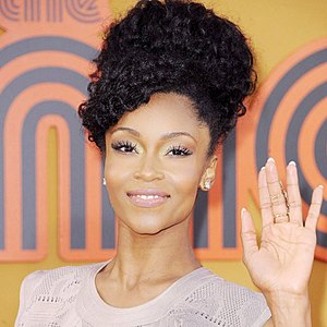 Yaya DaCosta