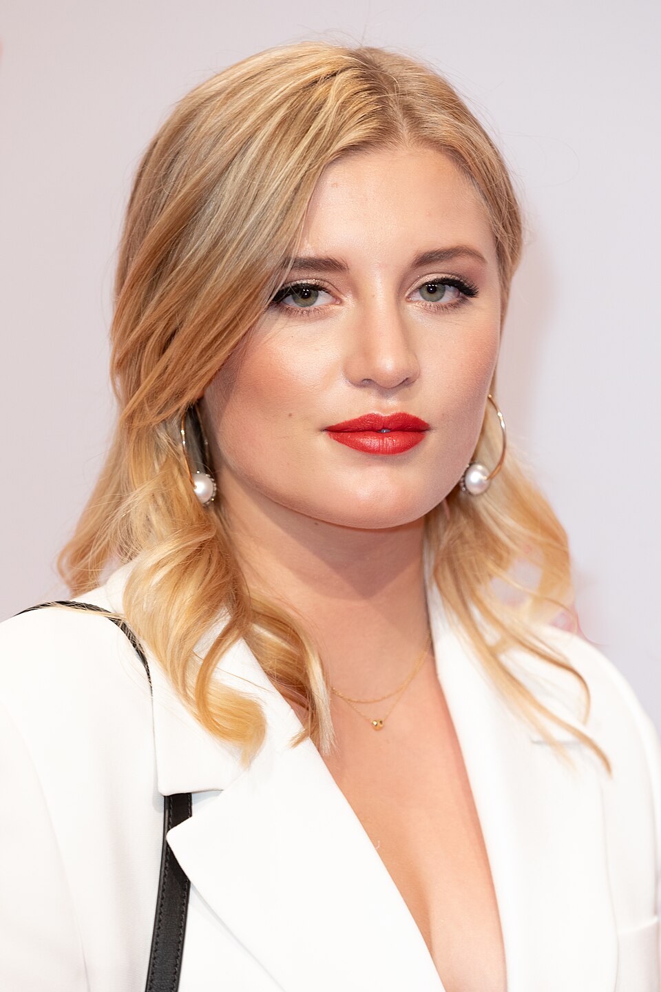 Luna Schweiger
