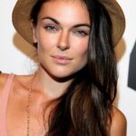 Serinda Swan