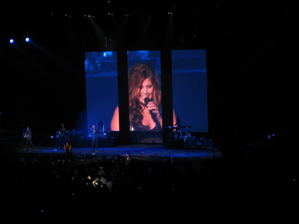 Hillary Scott