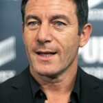 Jason Isaacs