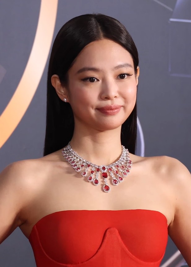 Jennie (singer)