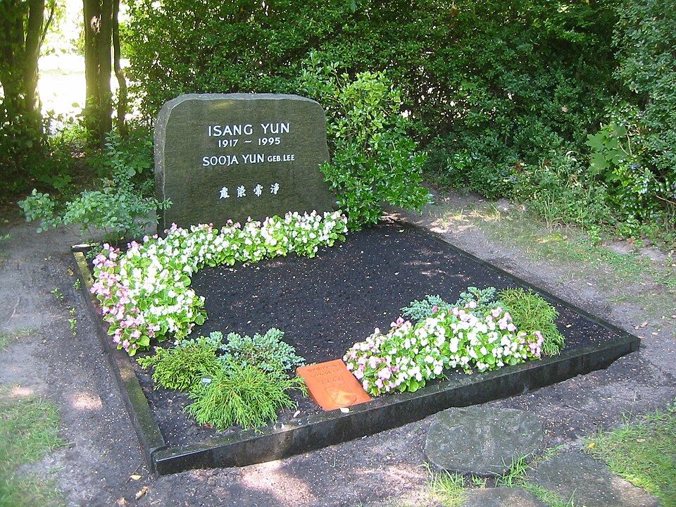 Yun I-sang