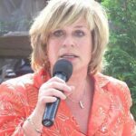 Mary Roos